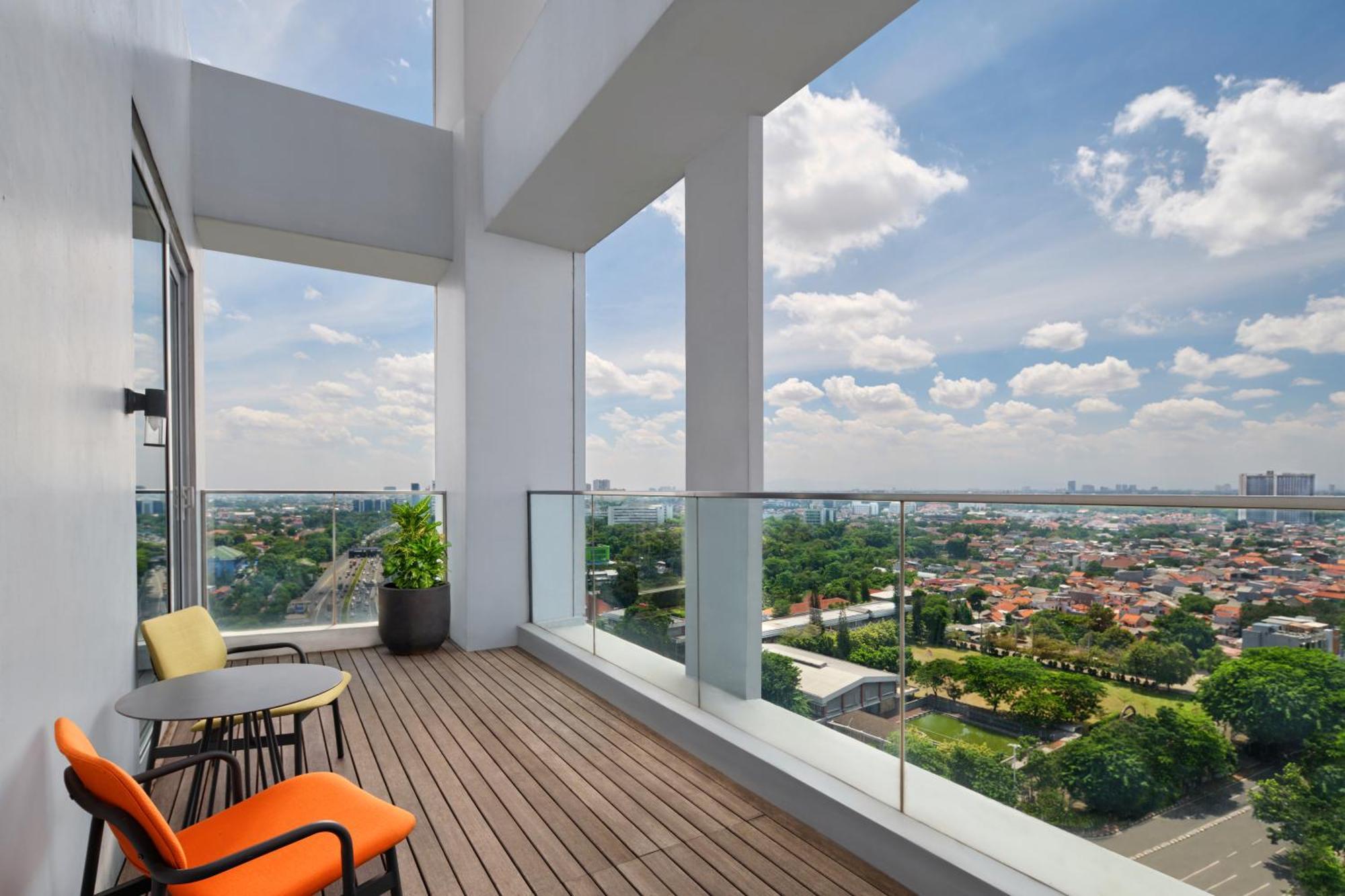 Aloft South Jakarta Exterior photo