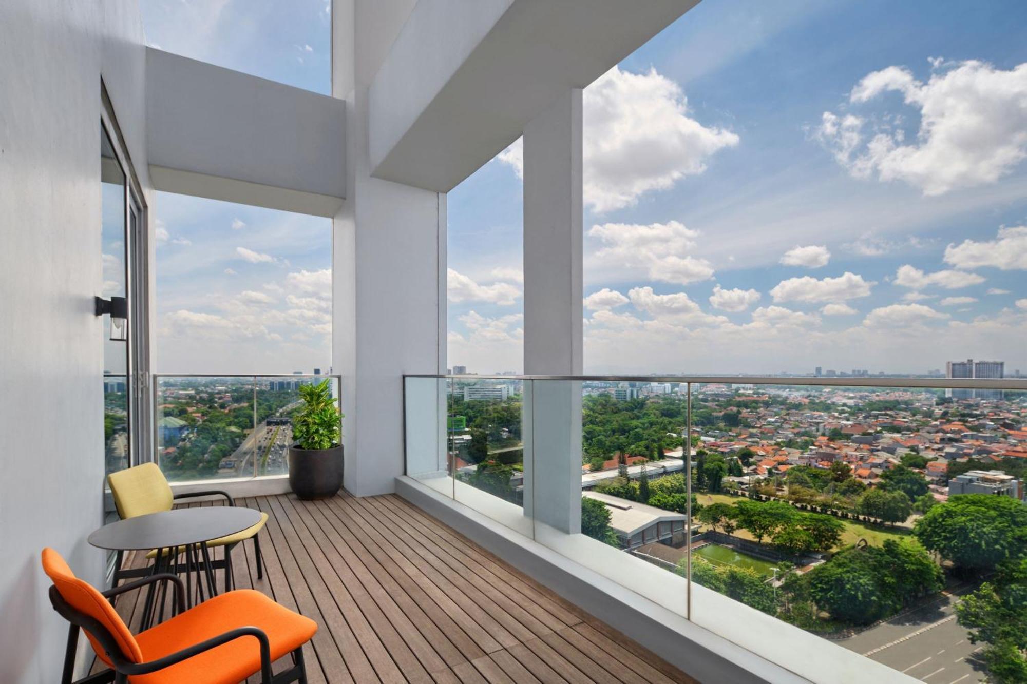 Aloft South Jakarta Exterior photo